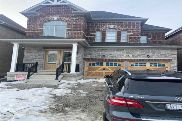 62 Dotchson Ave, Caledon