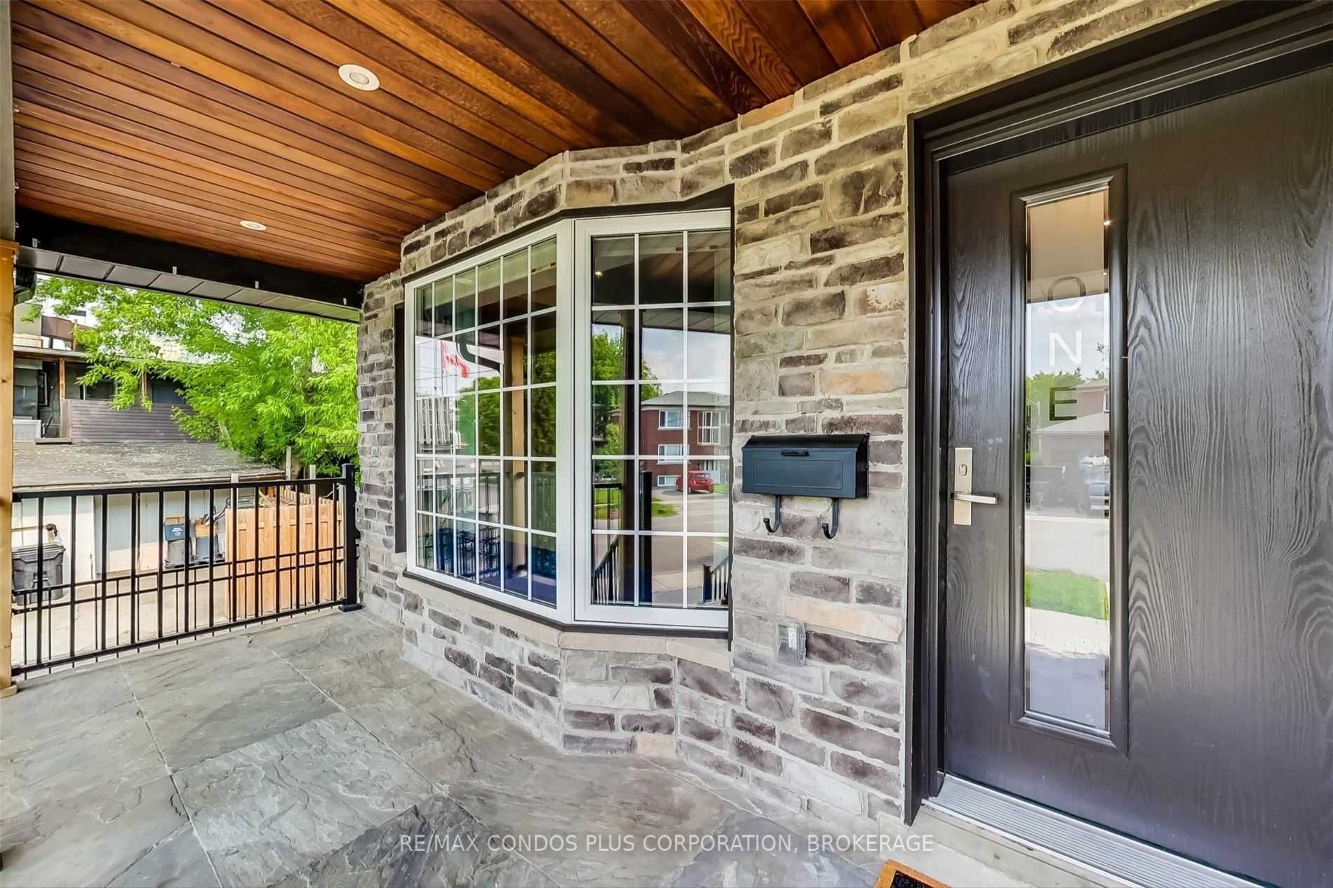 Listing W5971545 - Large Photo # 3