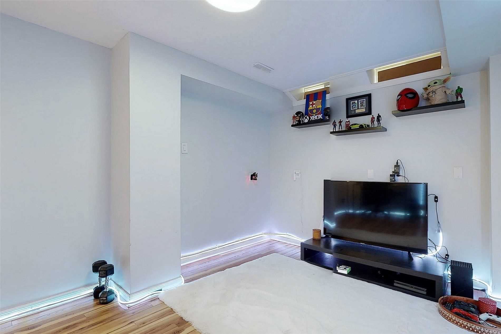 Listing W5971659 - Large Photo # 26