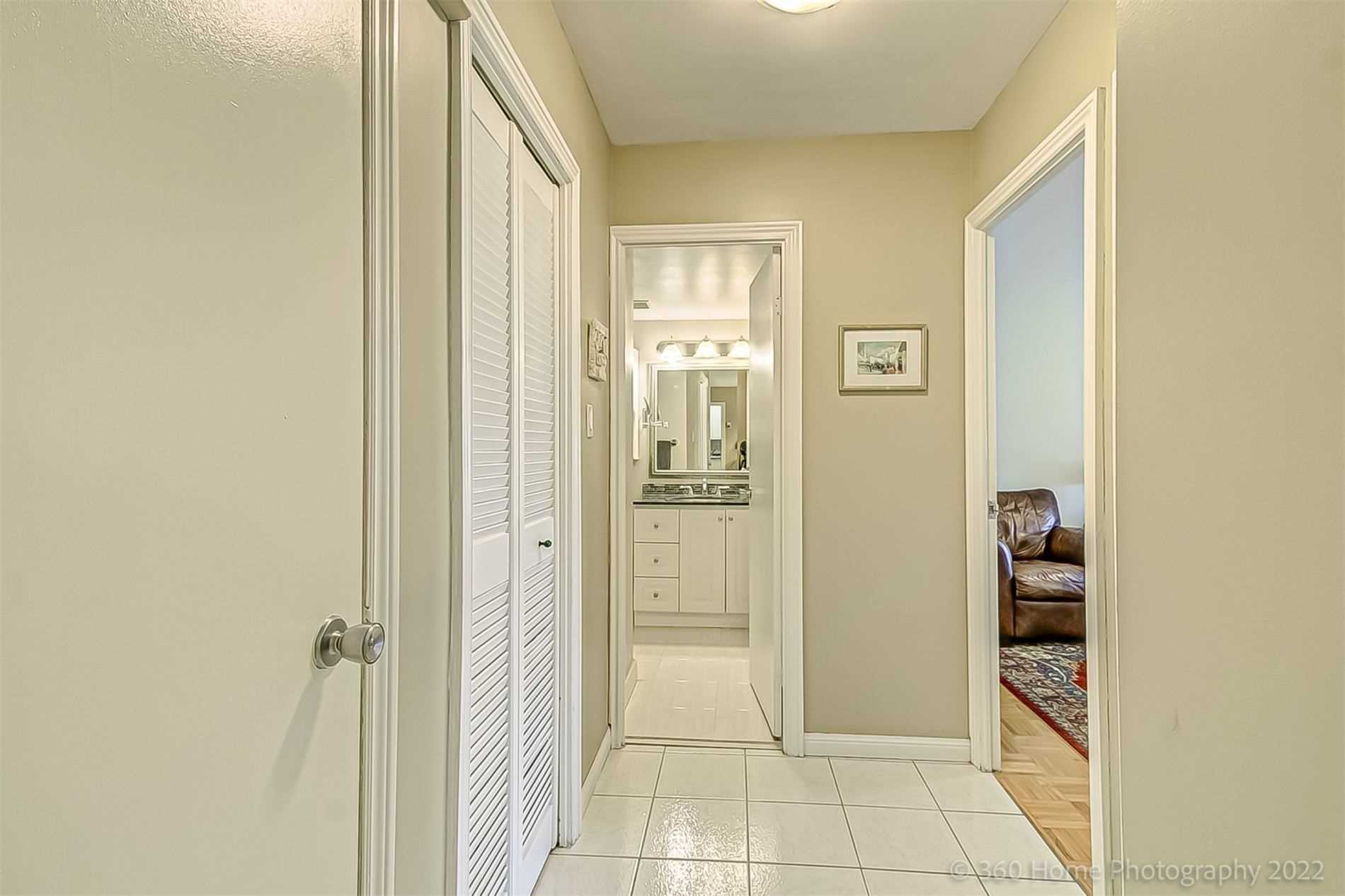 Listing W5971669 - Large Photo # 10