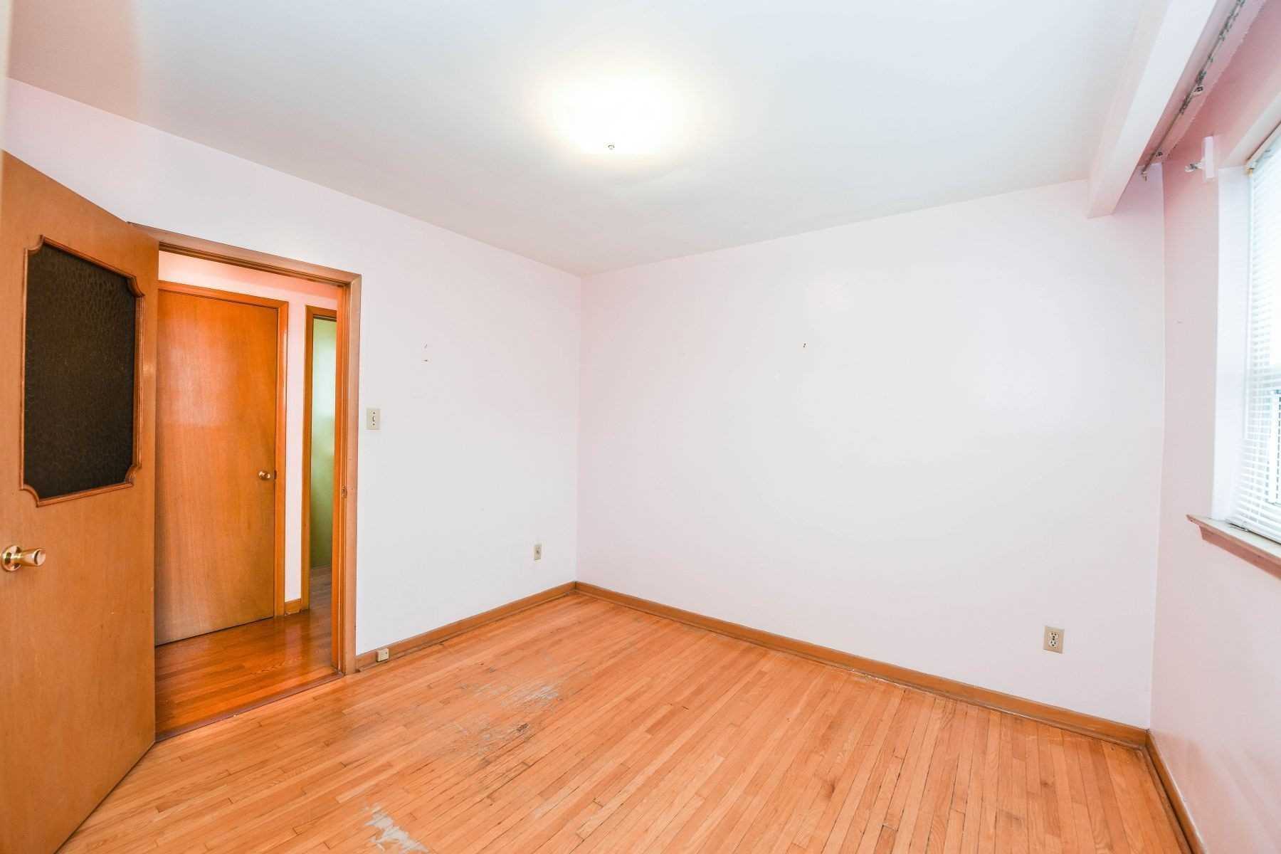 Listing W5971709 - Large Photo # 13