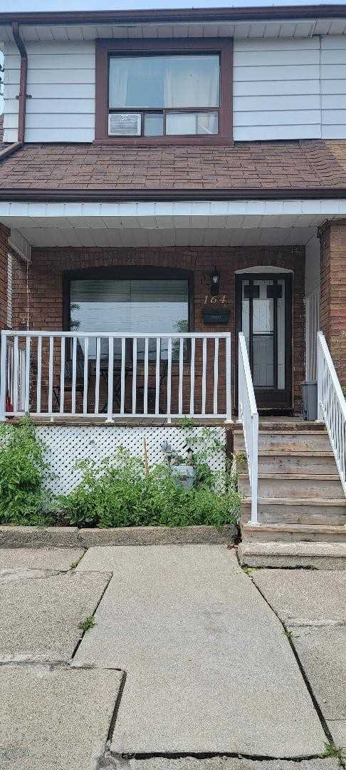 Listing W5971751 - Large Photo # 1