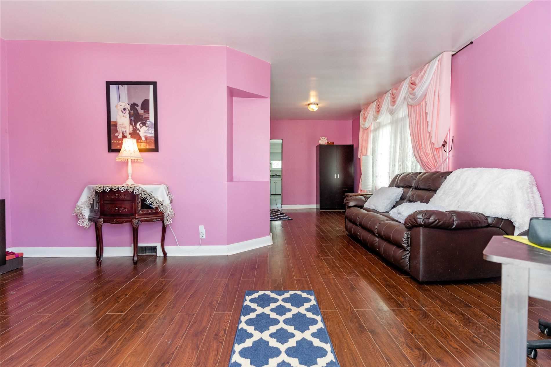 Listing W5971781 - Large Photo # 5