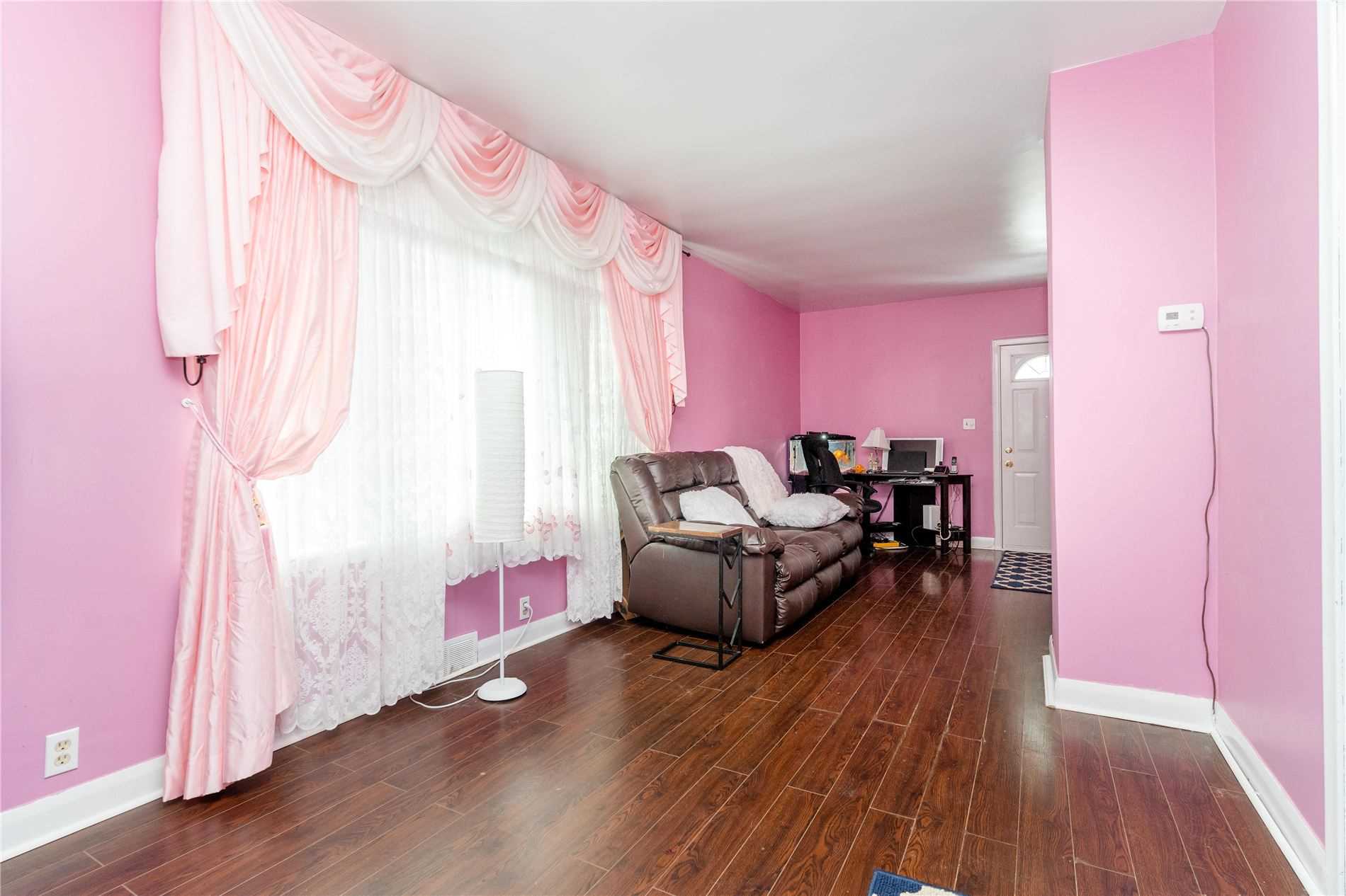 Listing W5971781 - Large Photo # 8