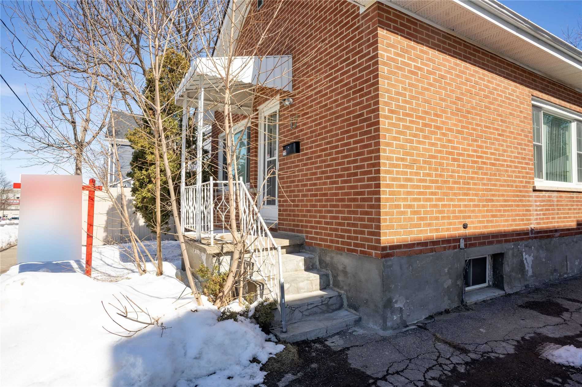 Listing W5971781 - Large Photo # 4