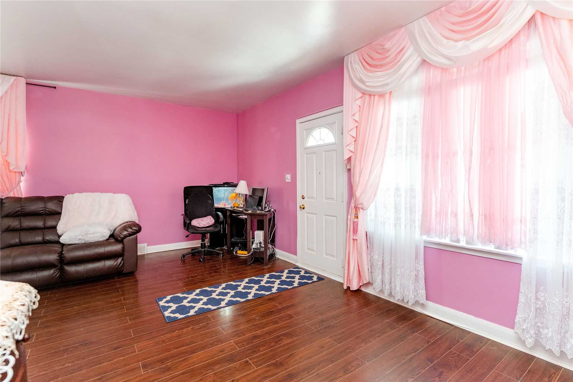 Listing W5971781 - Large Photo # 7