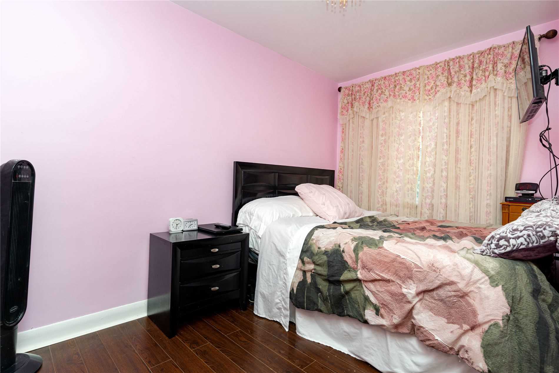 Listing W5971781 - Large Photo # 16