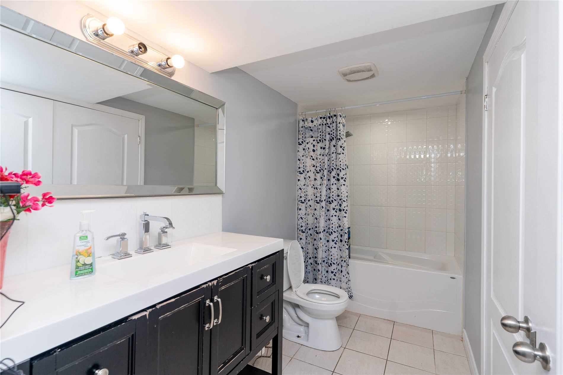 Listing W5971787 - Large Photo # 32