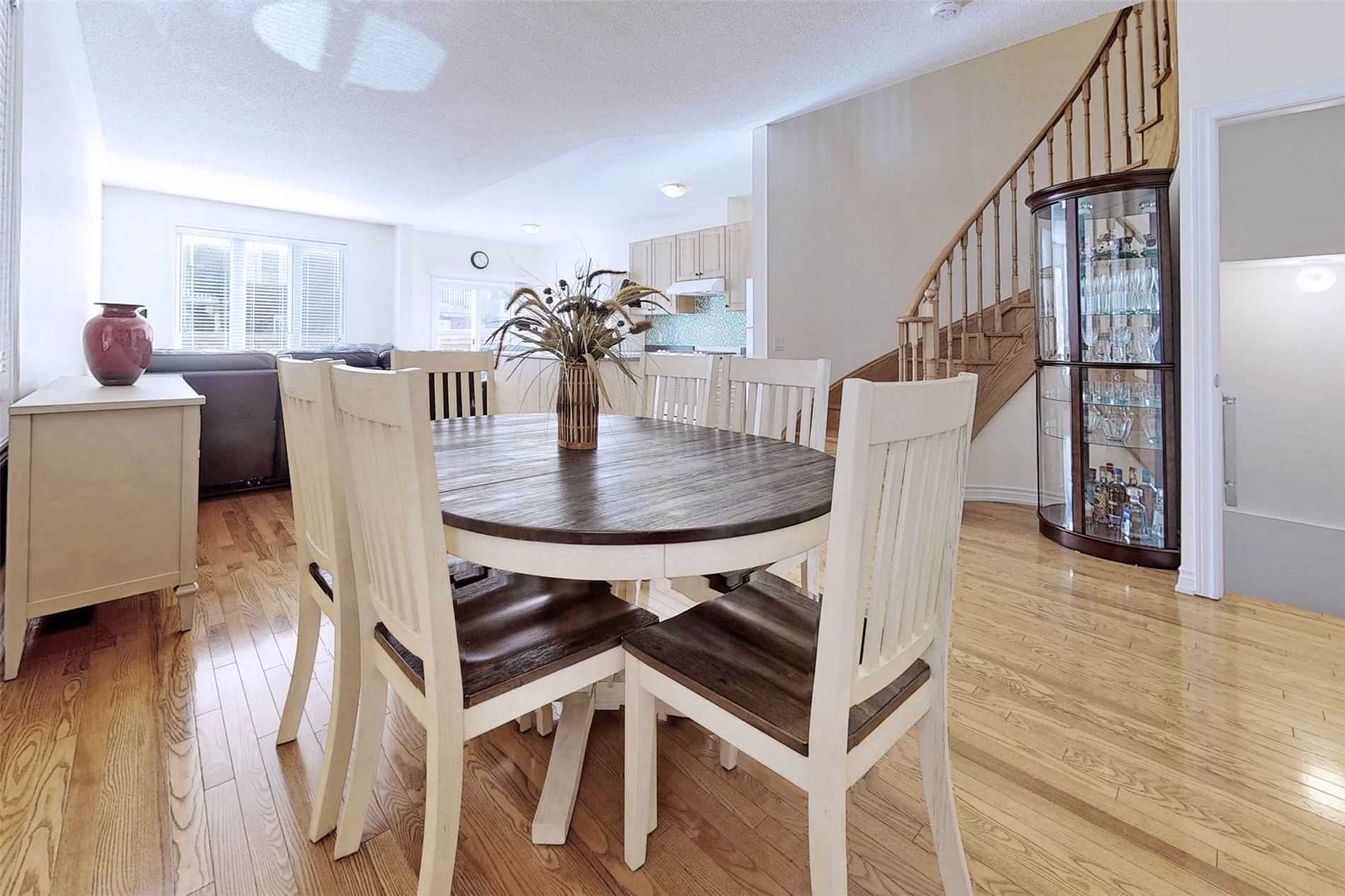 Listing W5971853 - Large Photo # 17