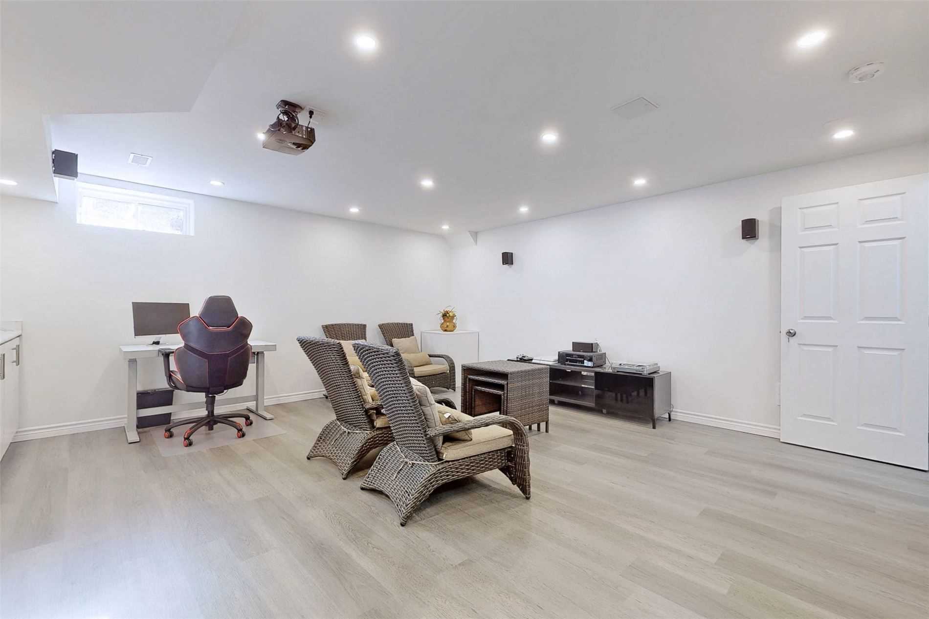 Listing W5971853 - Large Photo # 33