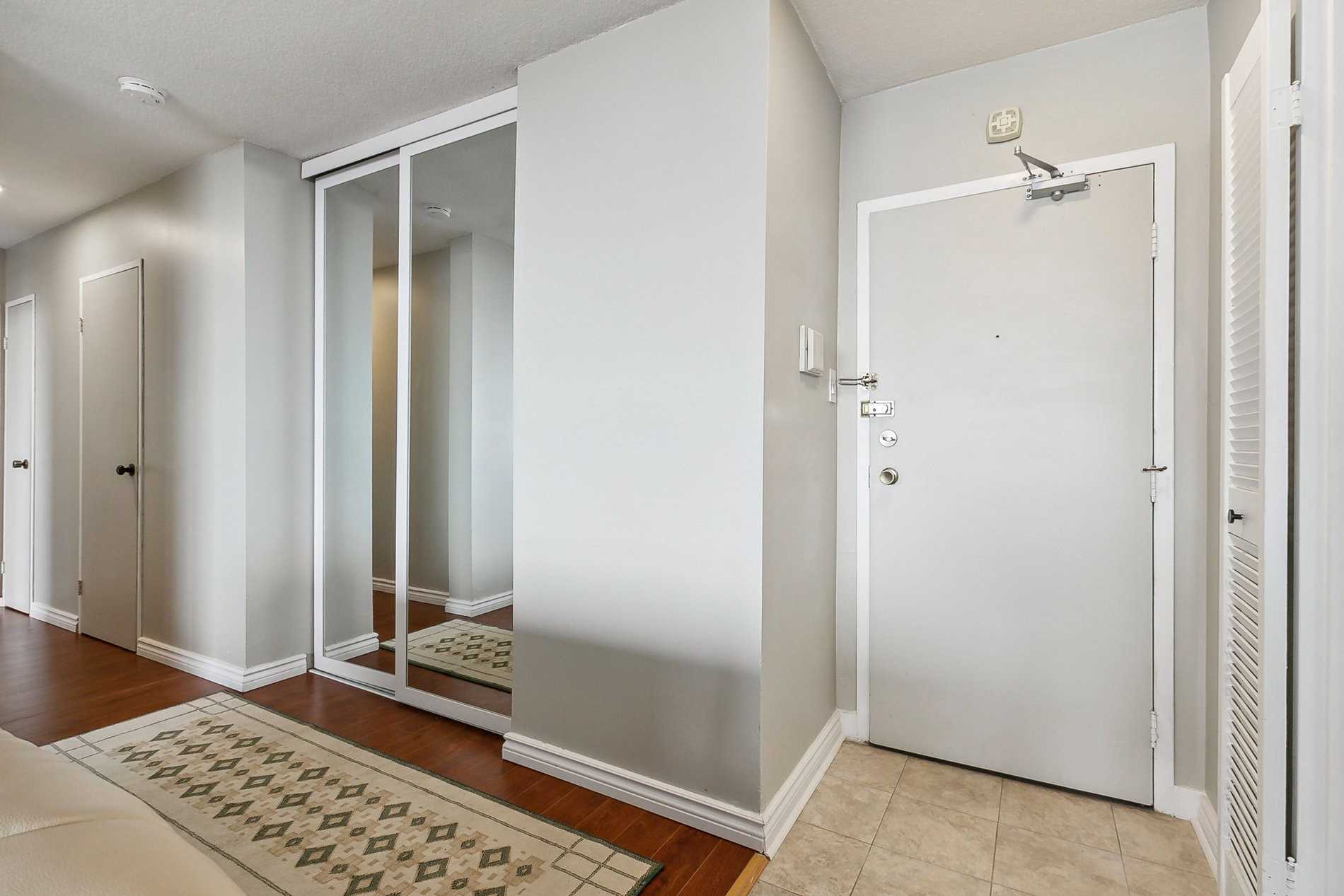 Listing W5972021 - Large Photo # 3