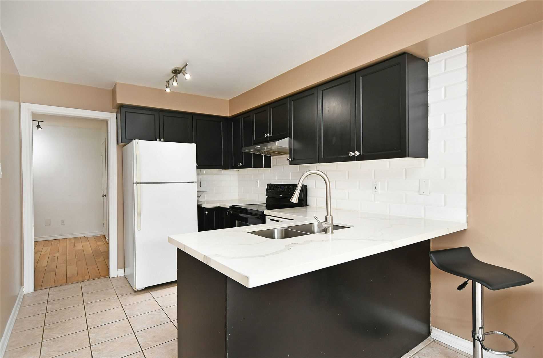 Listing W5972105 - Large Photo # 12