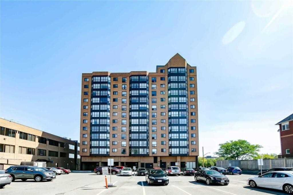 25 Agnes St, Mississauga