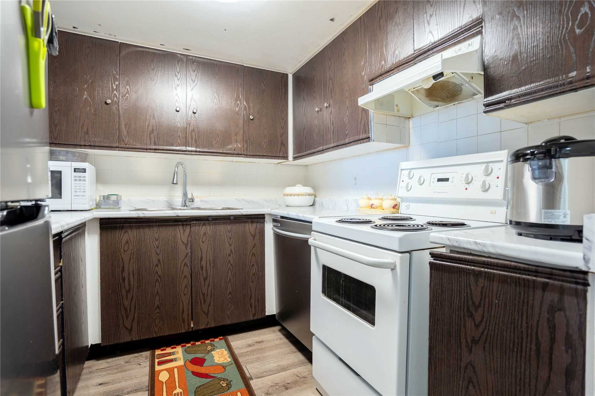 Listing W5972179 - Large Photo # 12