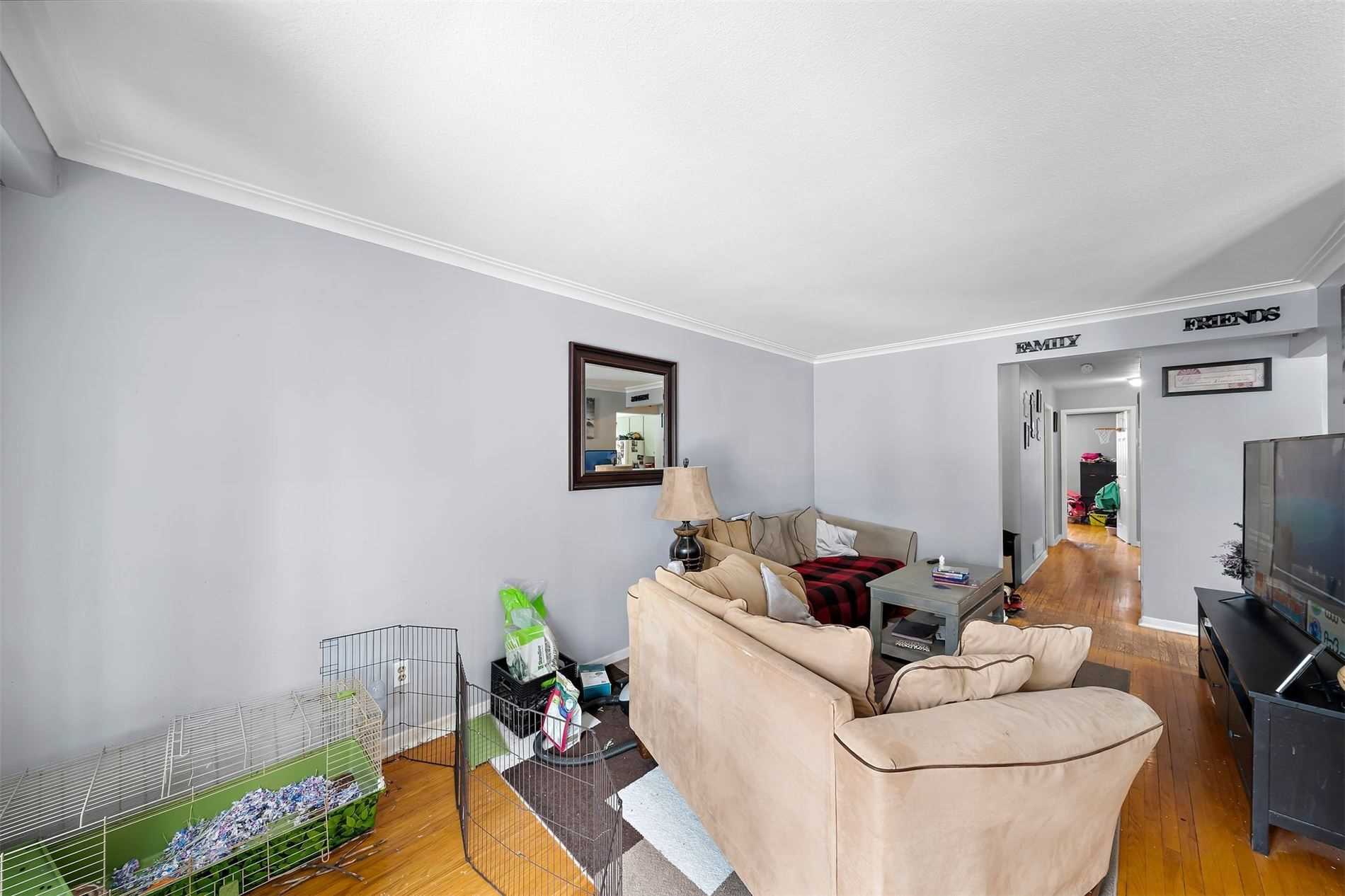 Listing W5972257 - Large Photo # 5
