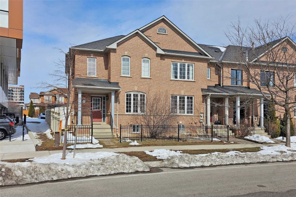 5015 Corporate Dr, Burlington