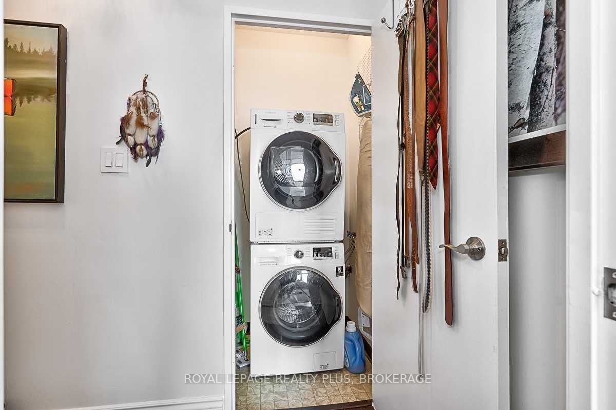 Listing W5972333 - Large Photo # 16