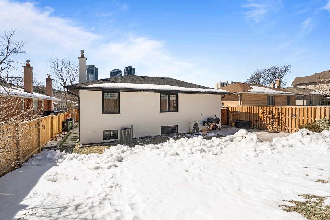Listing W5972341 - Large Photo # 29