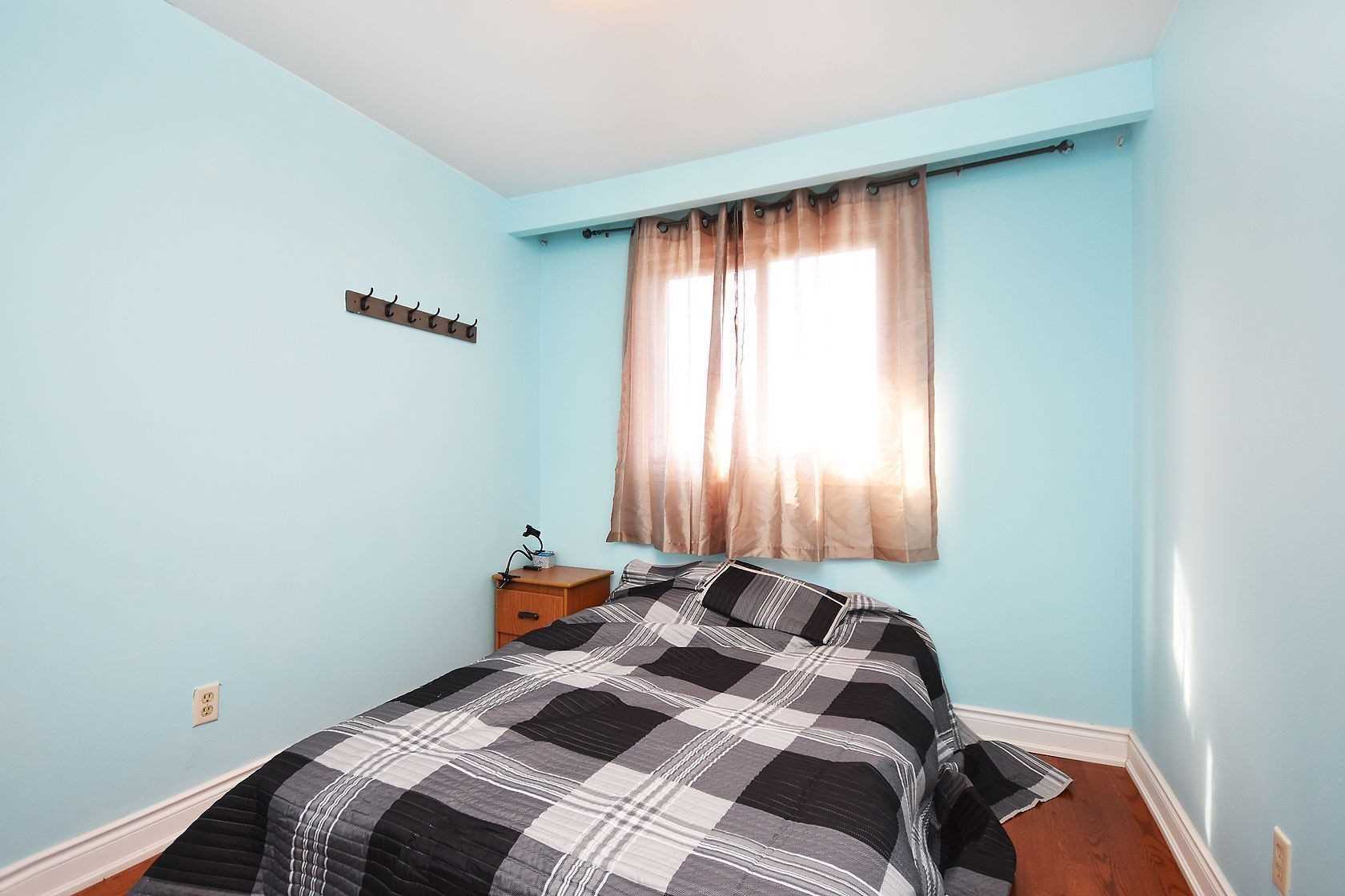 Listing W5972425 - Large Photo # 11
