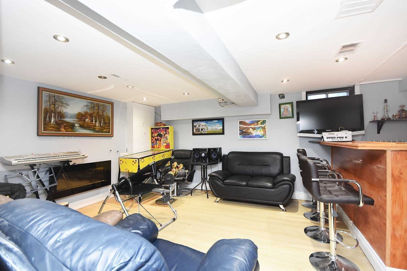 Listing W5972425 - Large Photo # 17