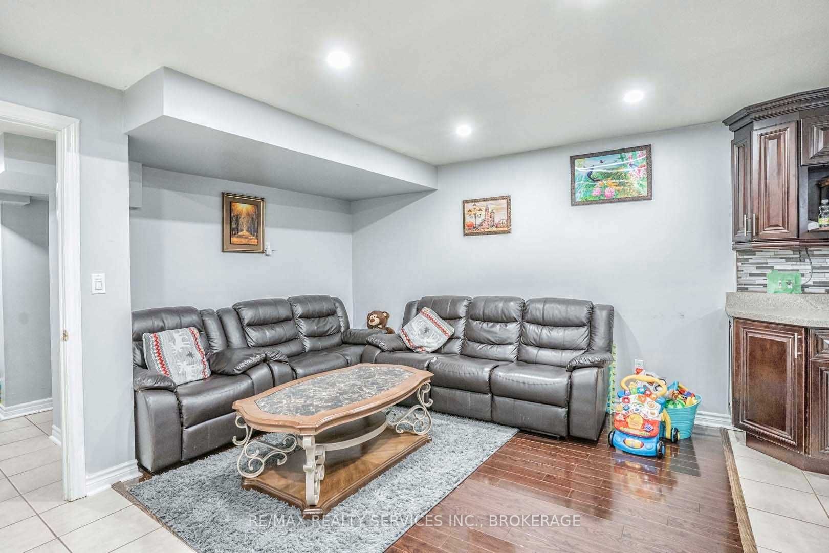 Listing W5972511 - Large Photo # 29