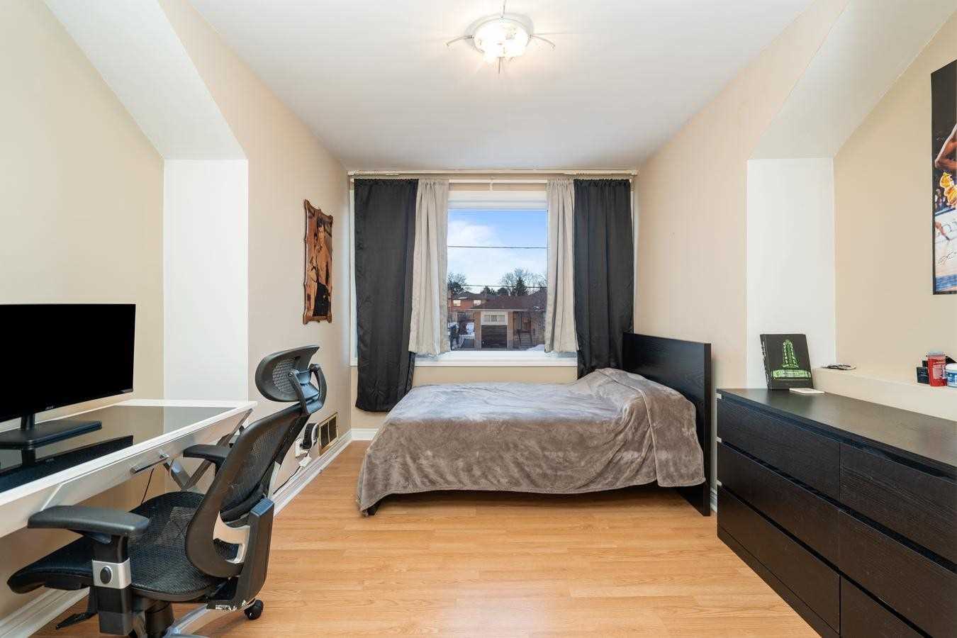 Listing W5972599 - Large Photo # 19