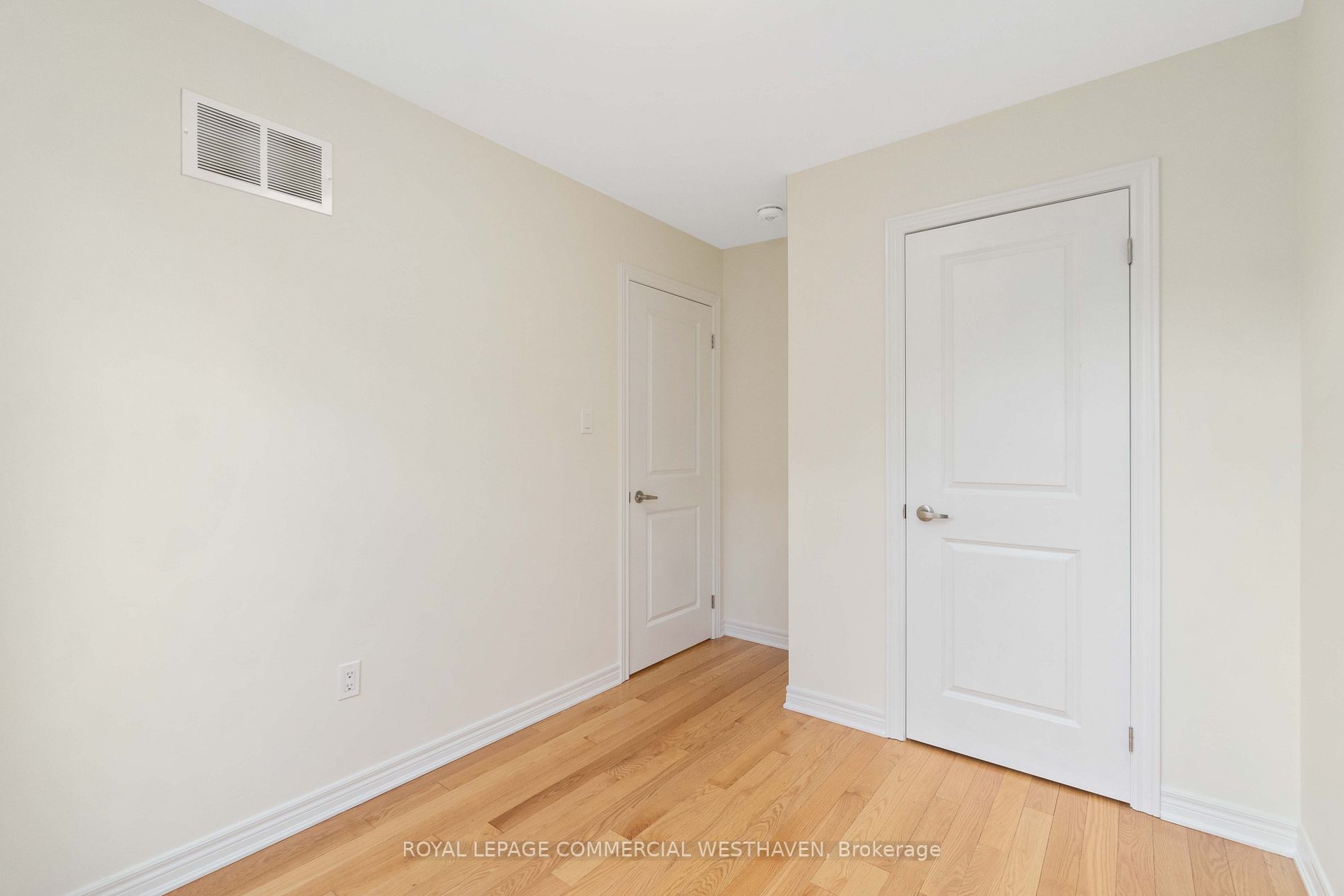 Listing W5972672 - Large Photo # 27