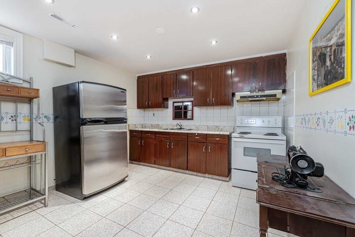 Listing W5972953 - Large Photo # 31