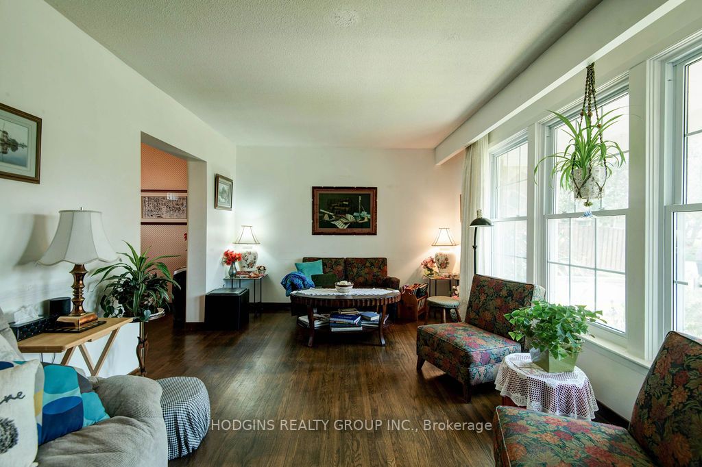 Listing W5973180 - Large Photo # 6