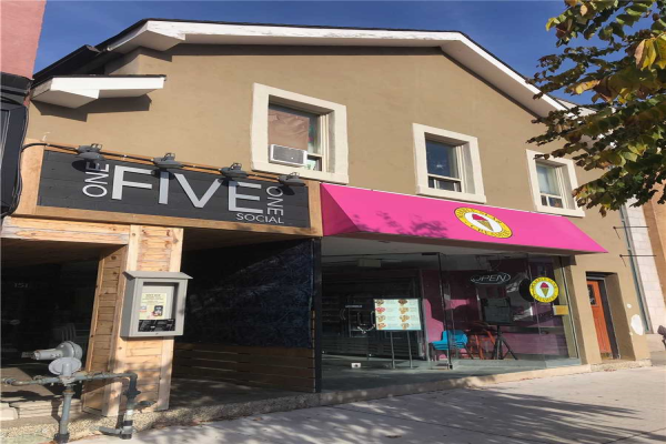 151 Lakeshore Rd E, Oakville