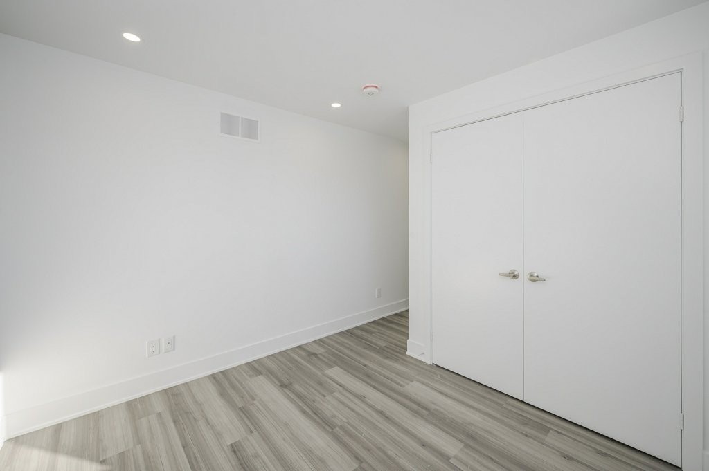 Listing W5973317 - Large Photo # 17