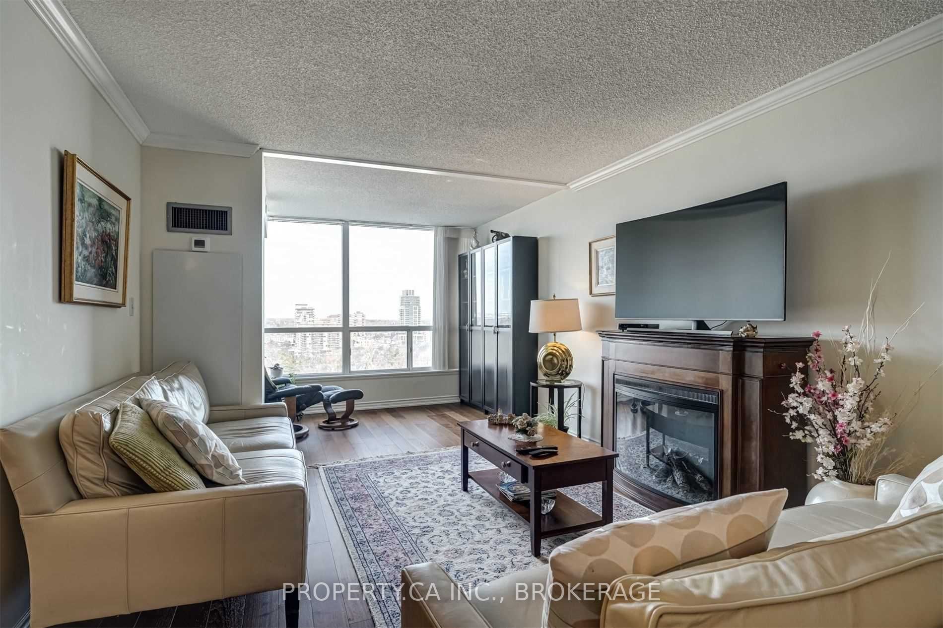 Listing W5973355 - Large Photo # 12