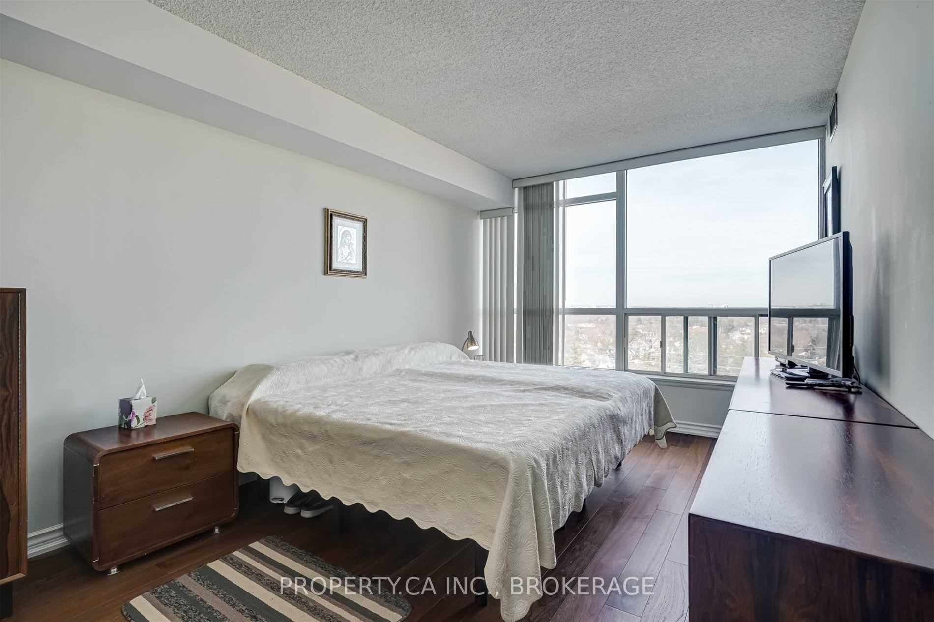 Listing W5973355 - Large Photo # 20