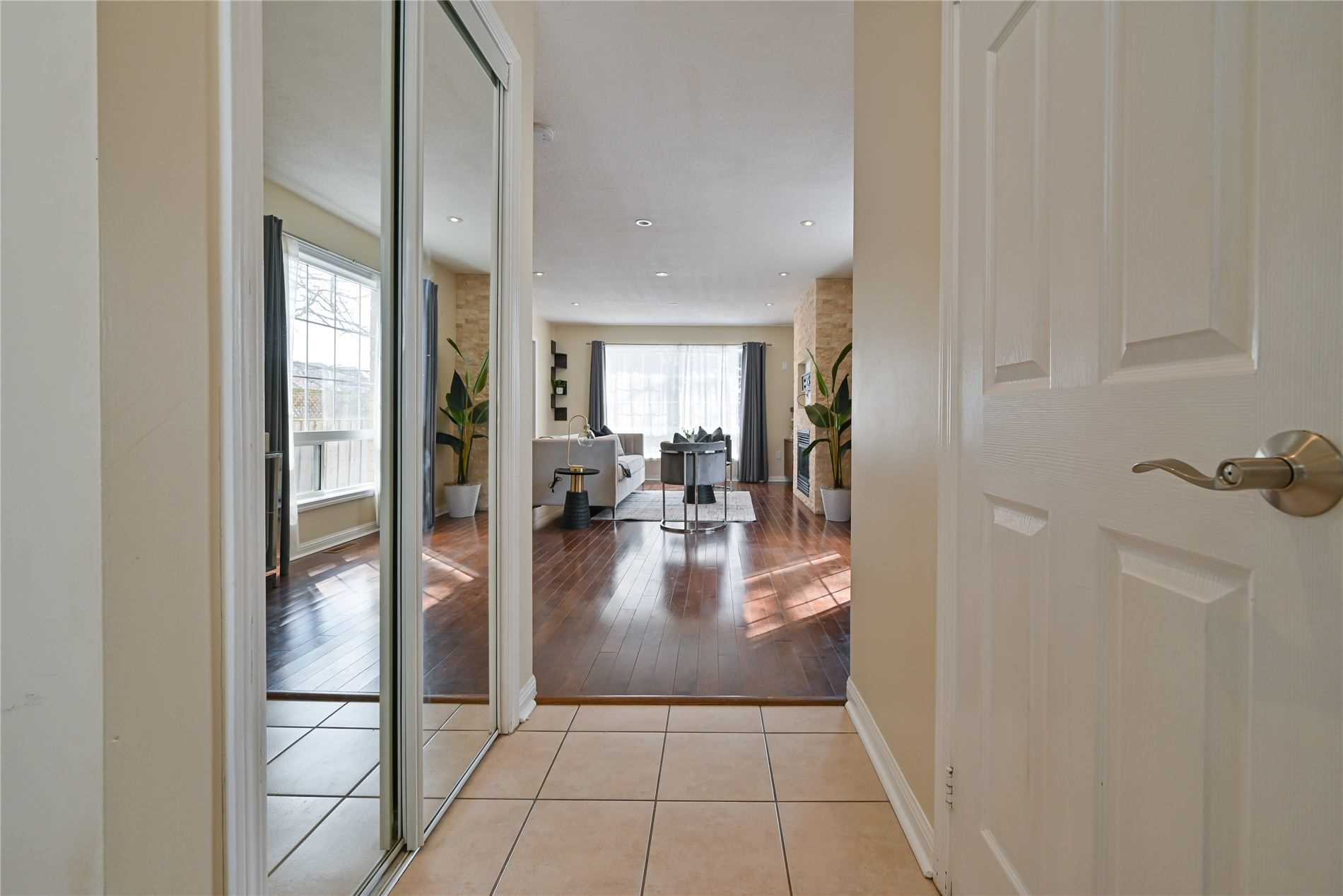Listing W5973587 - Large Photo # 13