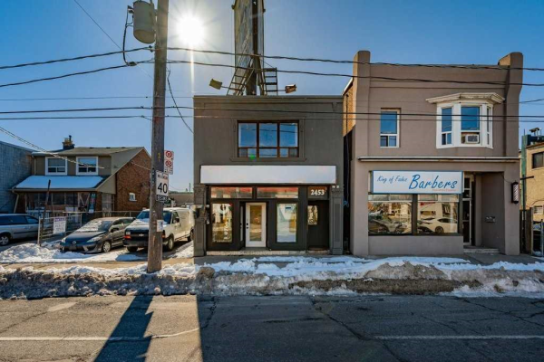 2453 St. Clair Ave W, Toronto