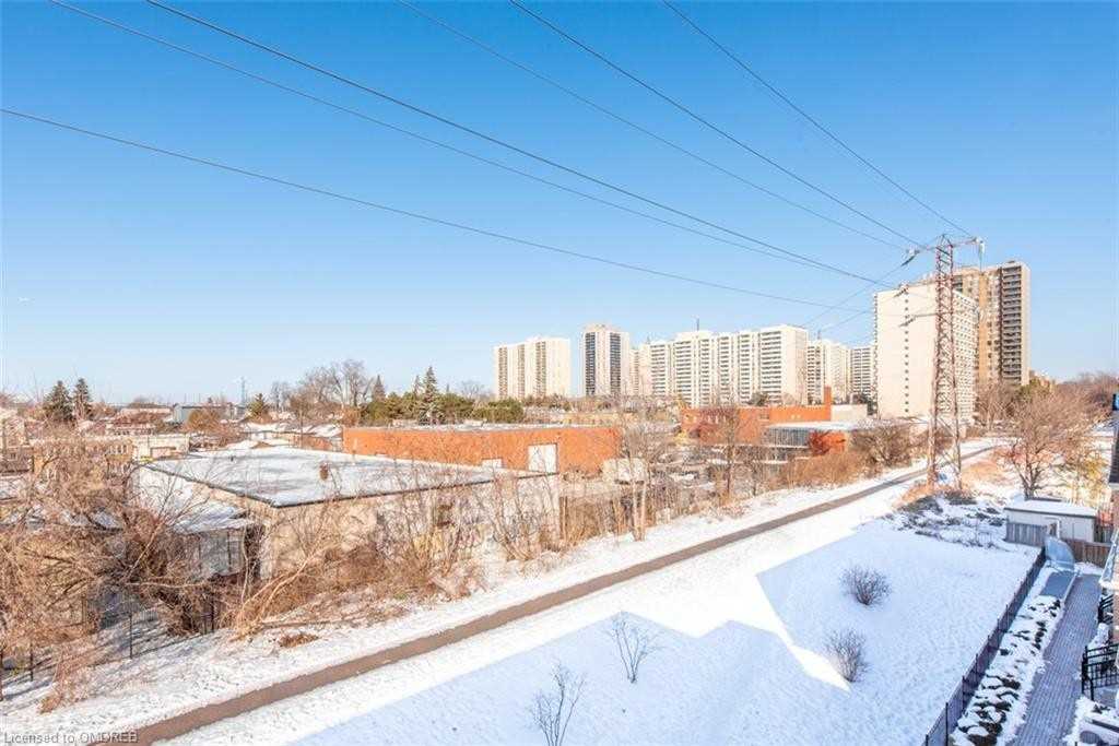 Listing W5973623 - Large Photo # 33
