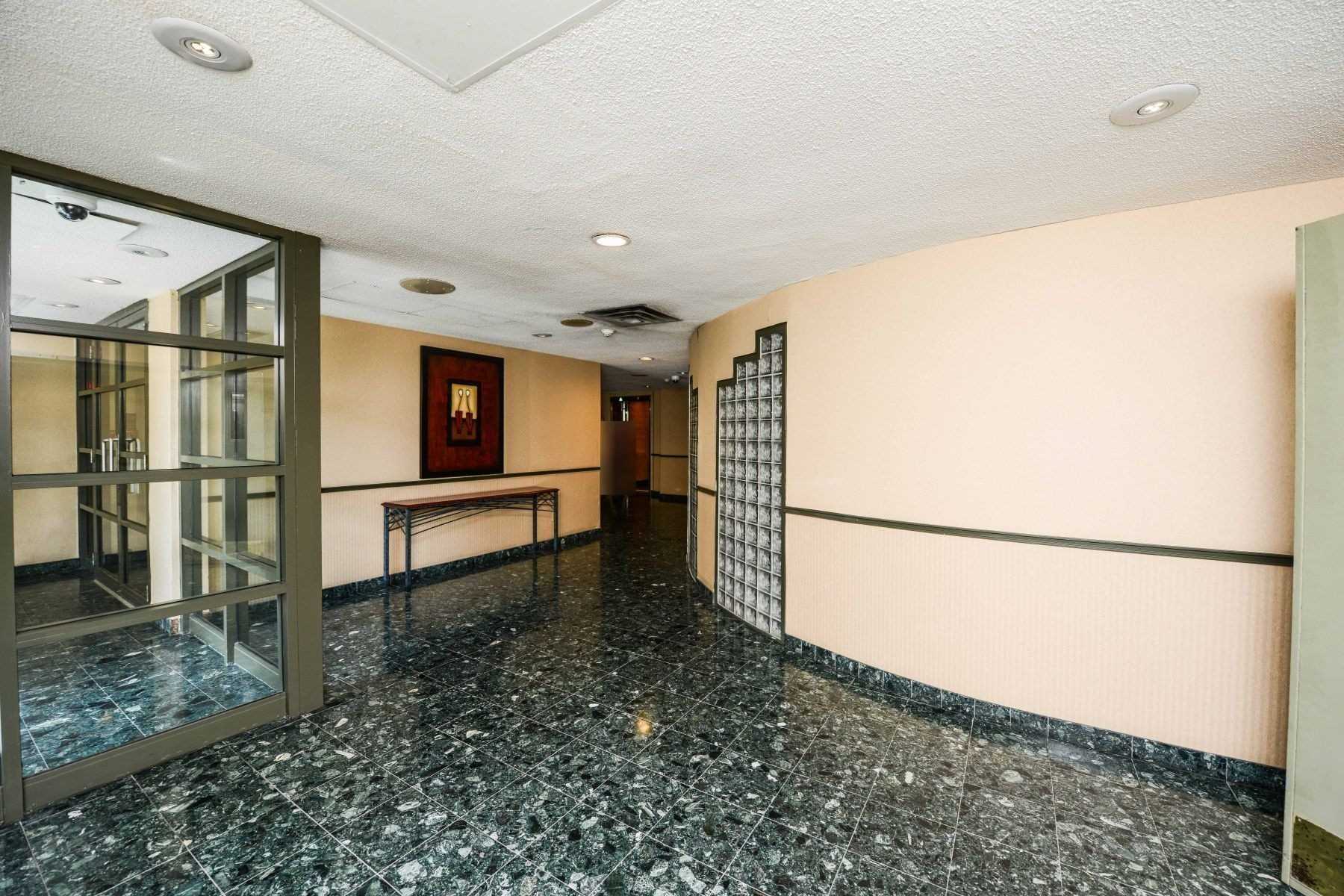 Listing W5973711 - Large Photo # 26