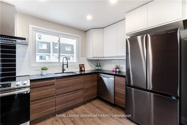 830 Westlock Rd, Mississauga