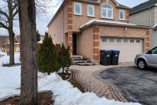 173 Lockwood Rd, Brampton
