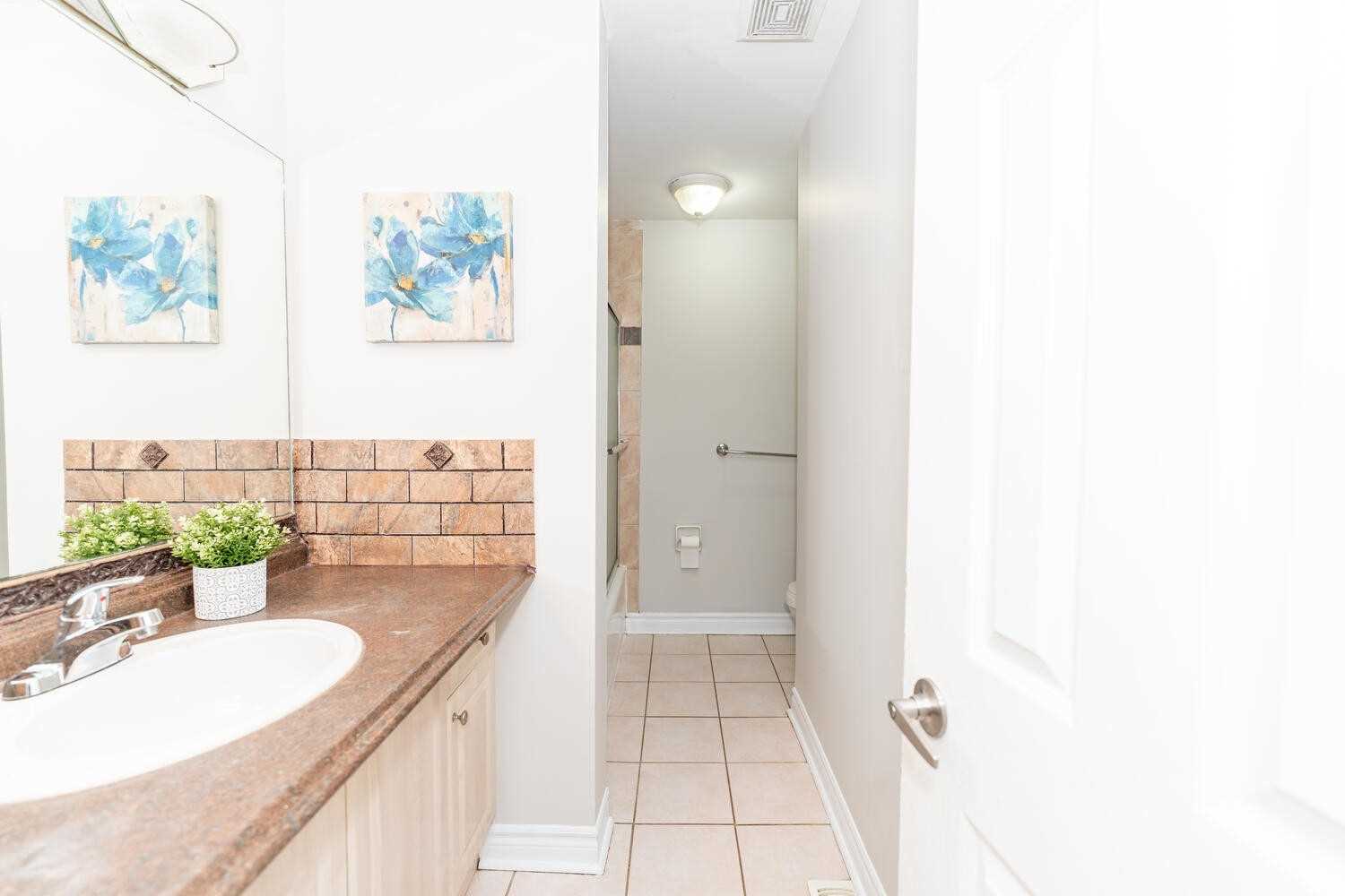 Listing W5973857 - Large Photo # 22