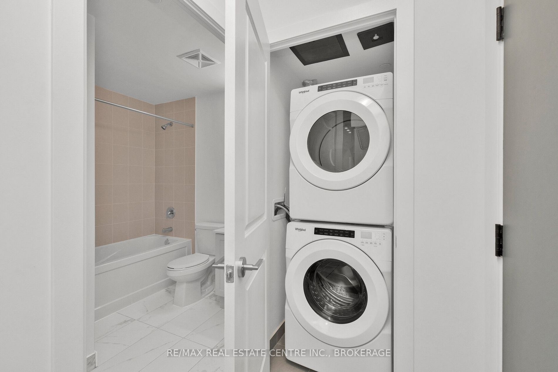 Listing W5973879 - Large Photo # 8