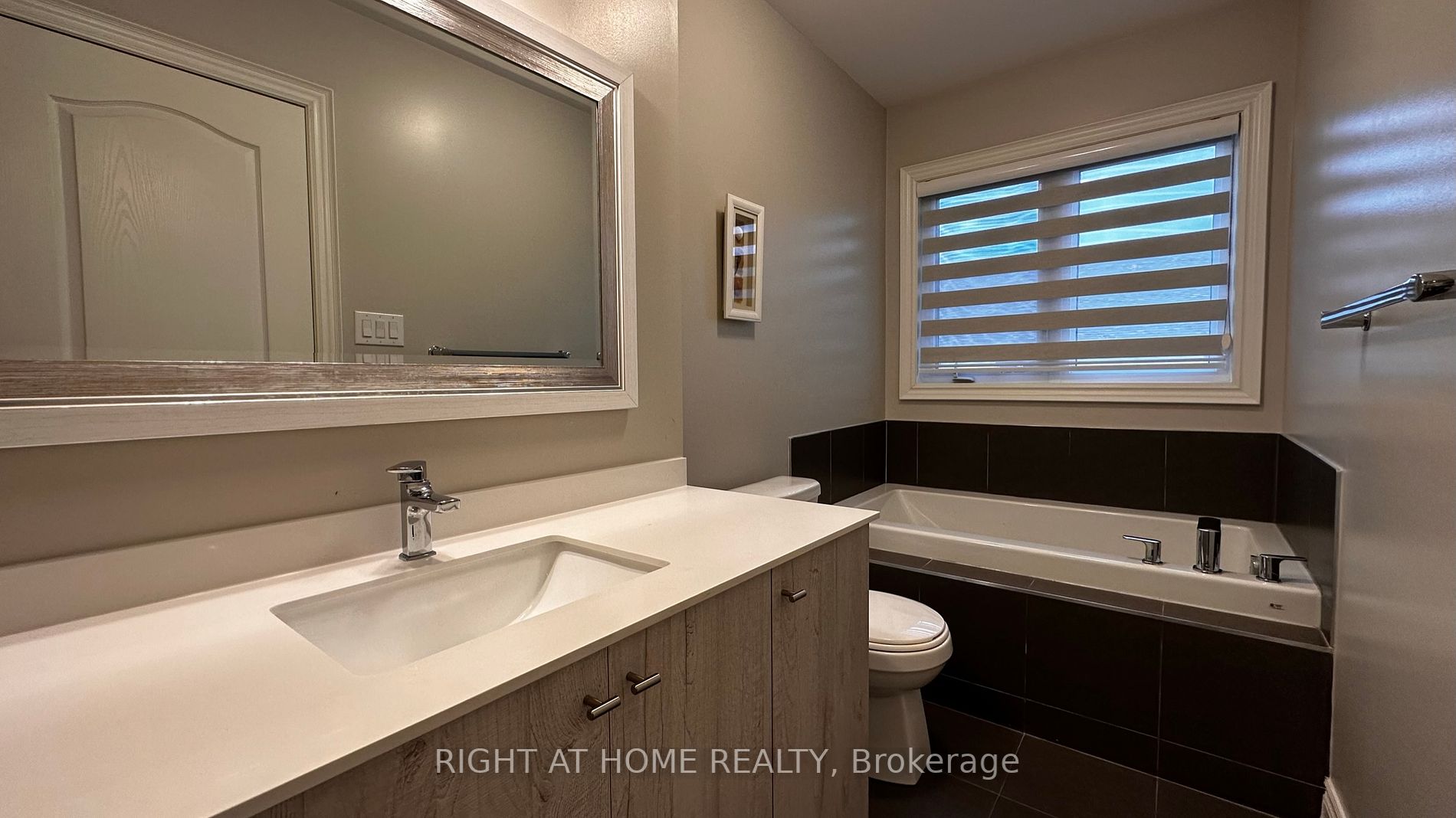 Listing W5973880 - Large Photo # 32