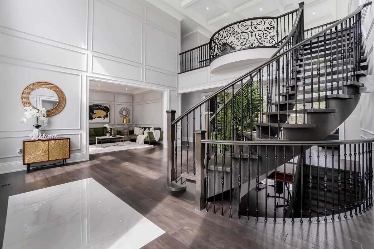 16033 Mississauga Road