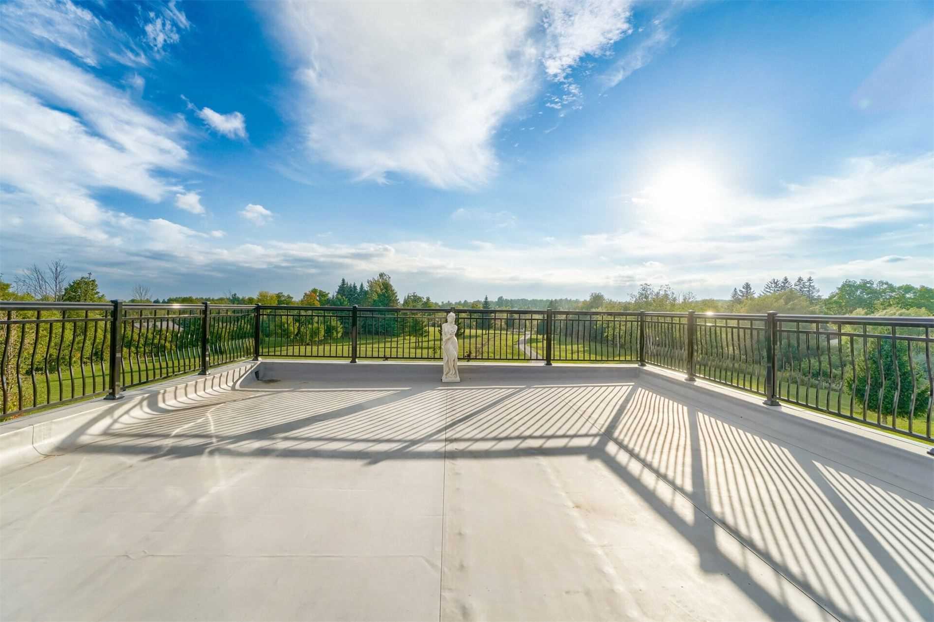 16033 Mississauga Road