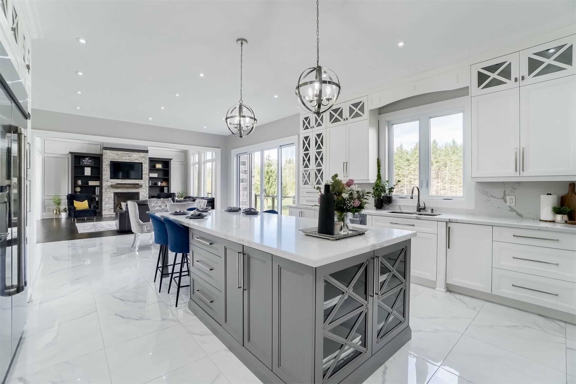 16033 Mississauga Road