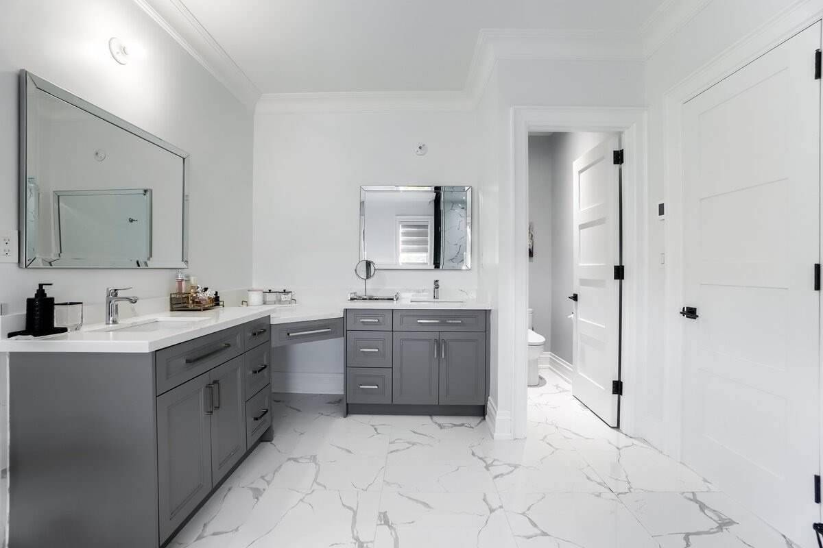 16033 Mississauga Road