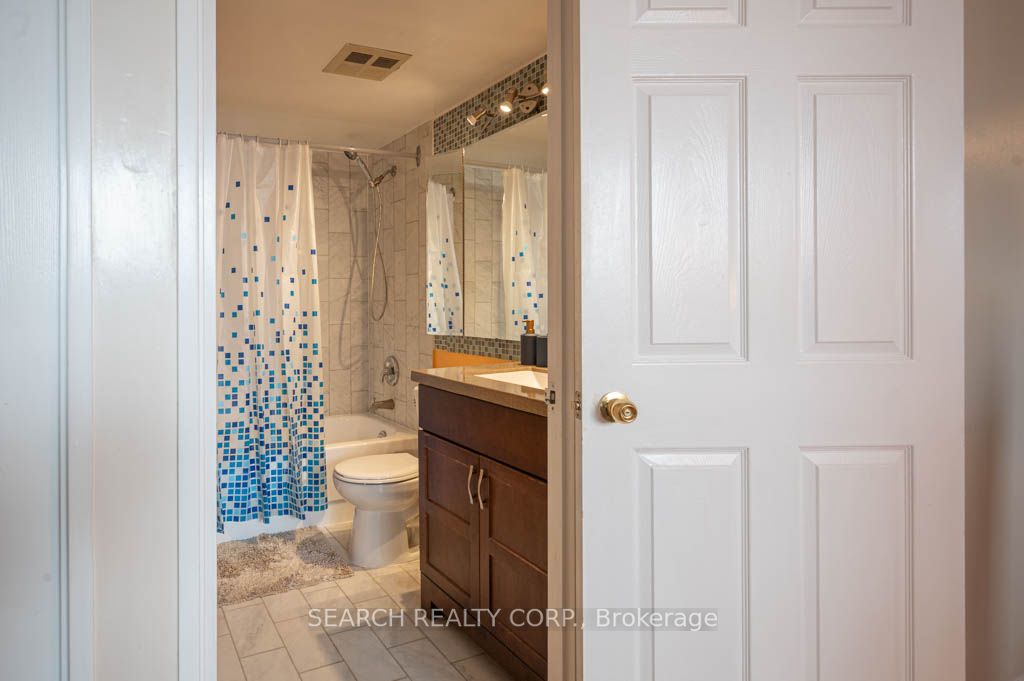 265 Enfield Place, #508