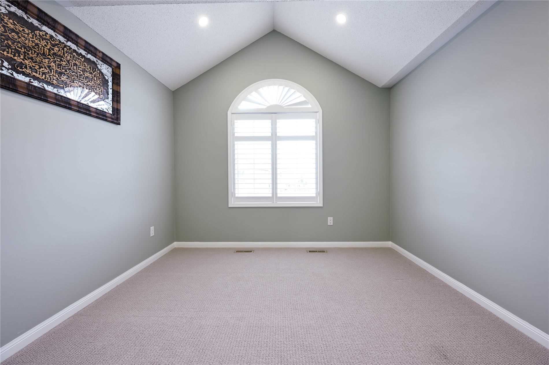 Listing W5973993 - Large Photo # 21