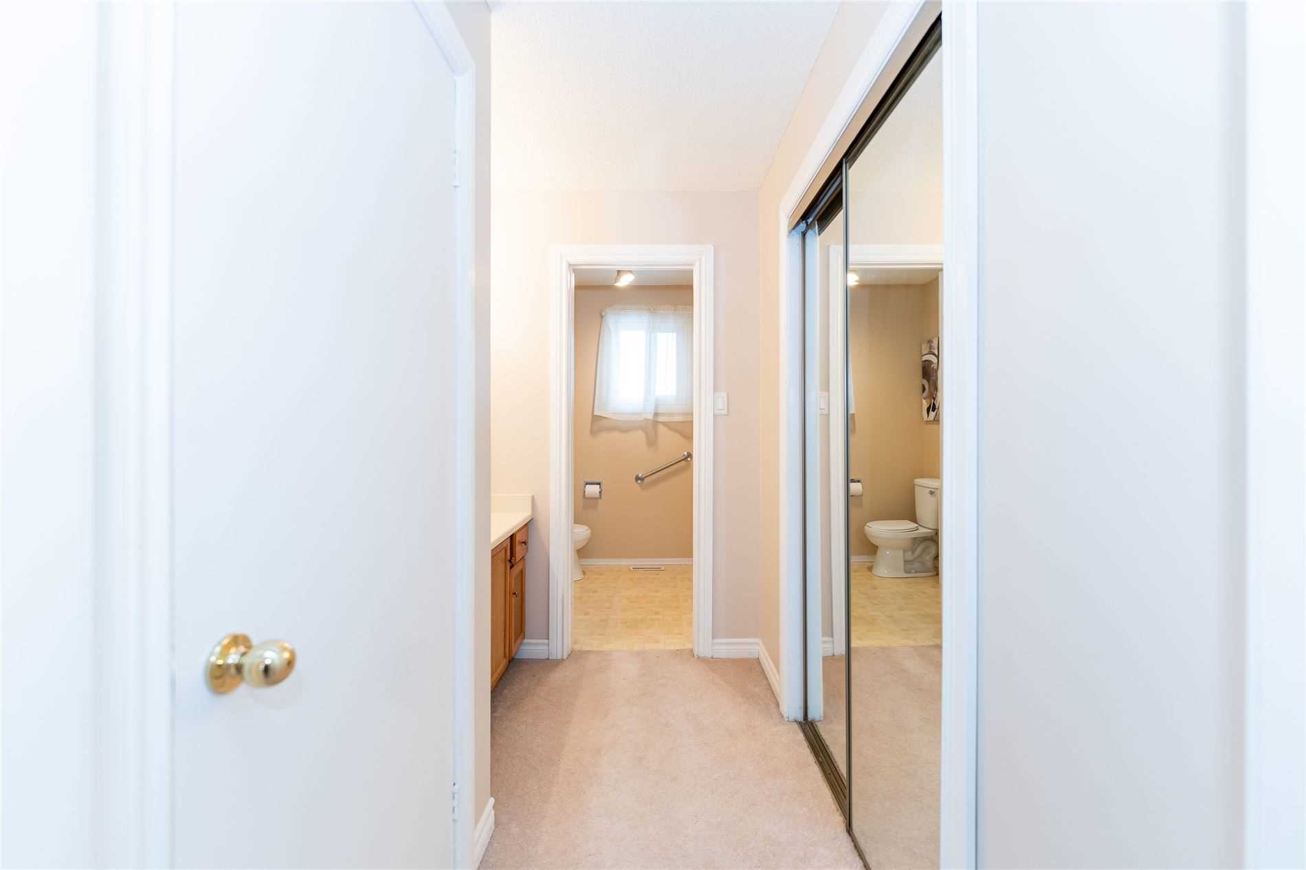 Listing W5973995 - Large Photo # 23
