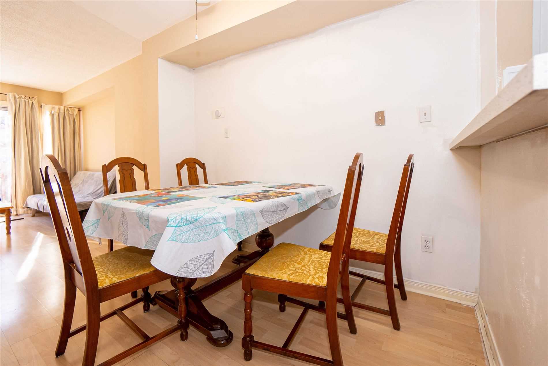 Listing W5974013 - Large Photo # 4